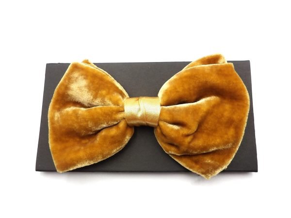 Gold Velvet Bow Tie - Knightsbridge